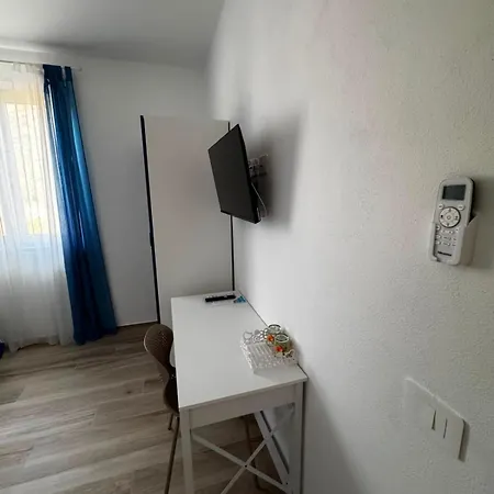 Sabbia Bianca San Teodoro בית הארחה 3*